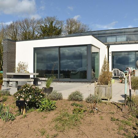 Park Barn Villa Whittington  Buitenkant foto